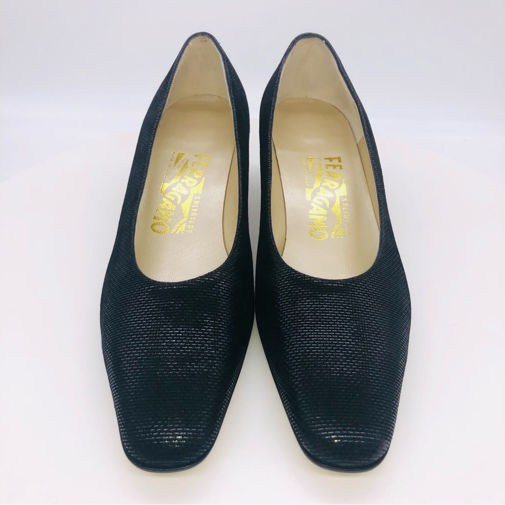 Salvatore Ferragamo Textured Pumps 6.5 EUC